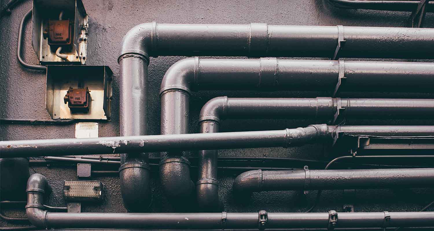 what's the difference between residential and commercial plumbing