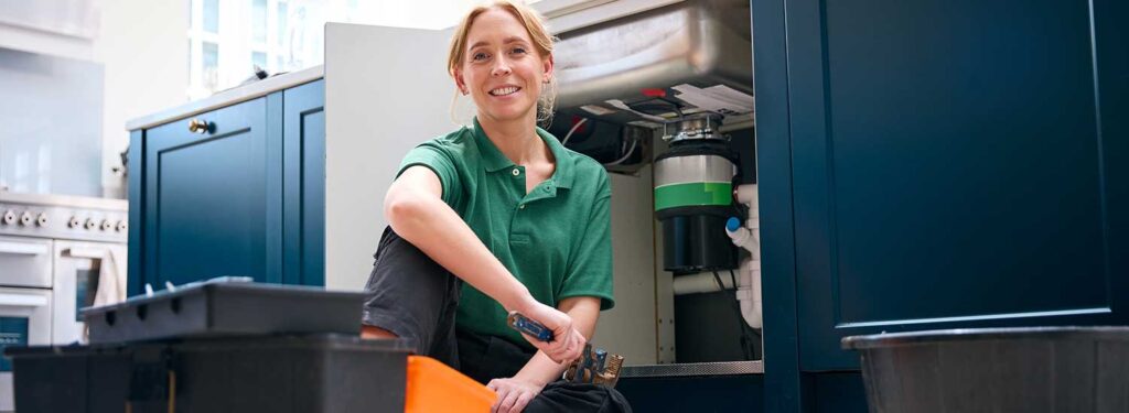 simple tips for managing your garbage disposal